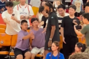 nba总决赛1-3落后成功翻盘直播_nba总决赛1-3落后成功翻盘在线直播_免费观看nba总决赛1-3落后成功翻盘直播
