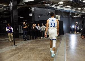 nba官网直播观看视频直播_nba官网直播观看视频在线直播_免费观看nba官网直播观看视频直播